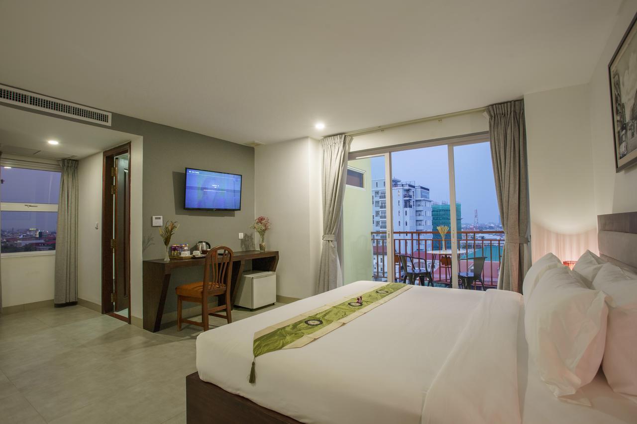 Kuch Oudom Hotel Пном Пен Екстериор снимка