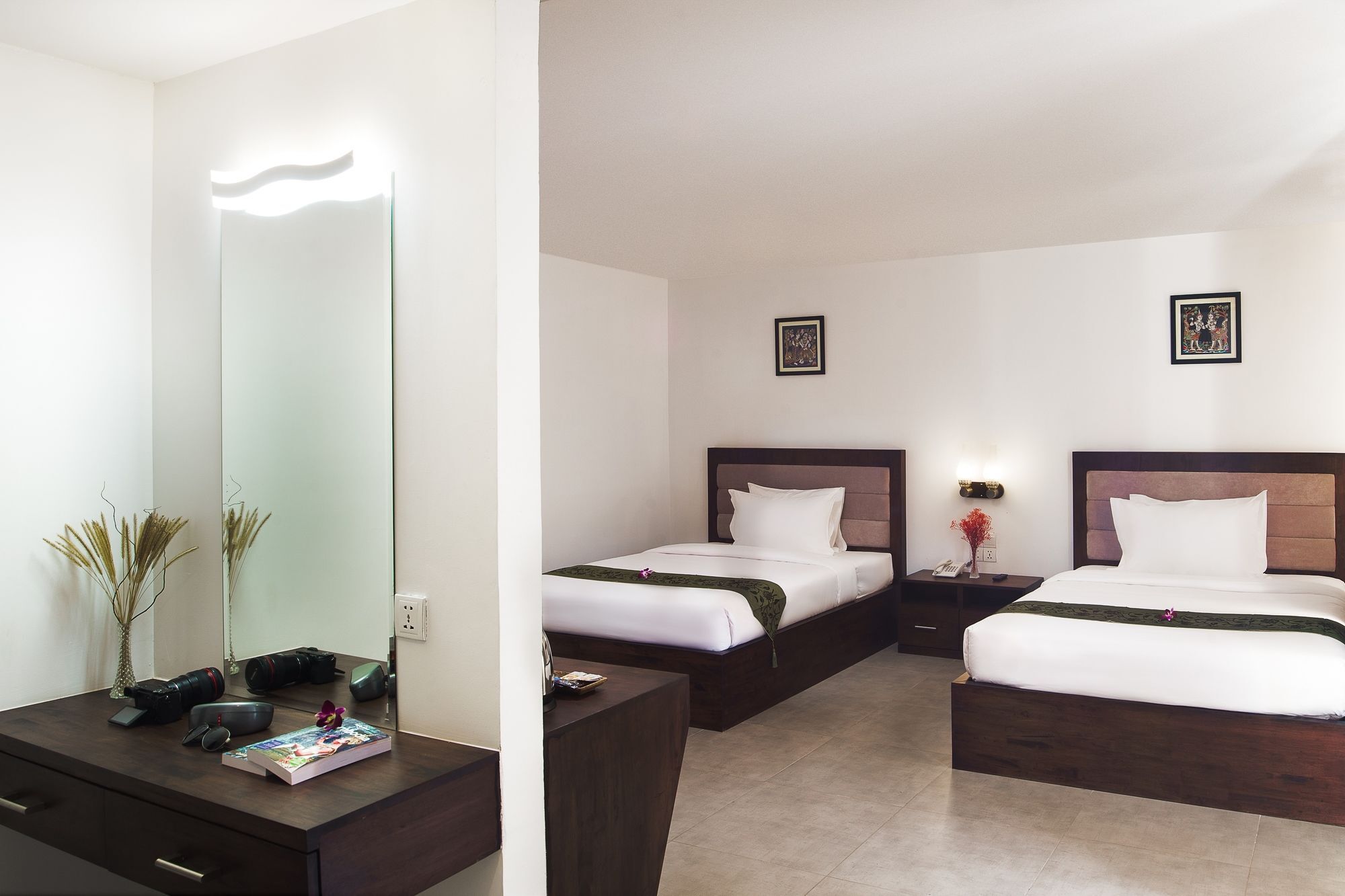 Kuch Oudom Hotel Пном Пен Екстериор снимка