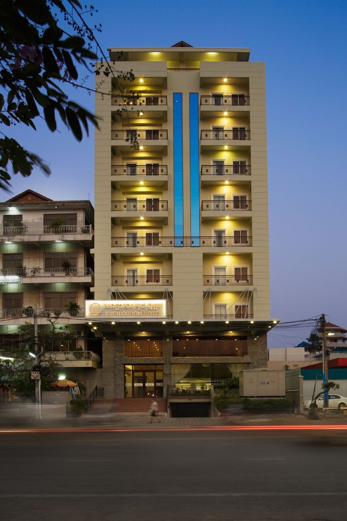 Kuch Oudom Hotel Пном Пен Екстериор снимка