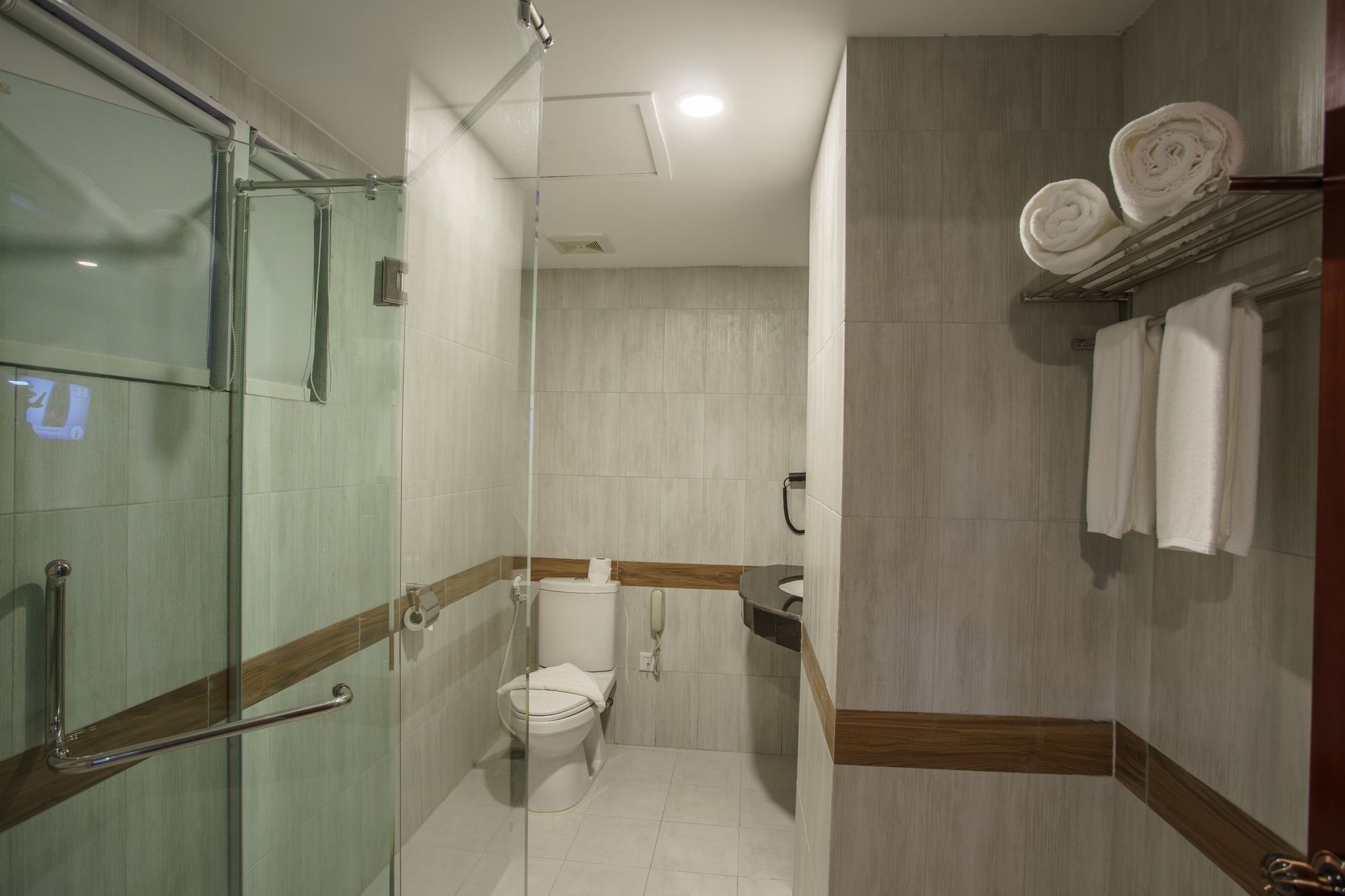 Kuch Oudom Hotel Пном Пен Екстериор снимка
